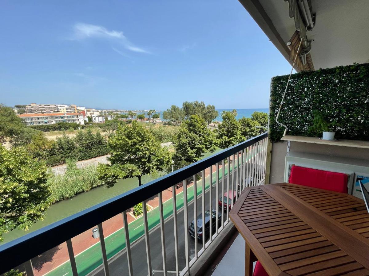 Vue Sur Mer - Magnifique Appartement Tout Confort - Terrasse Et Parking Prive カーニュ・シュル・メール エクステリア 写真
